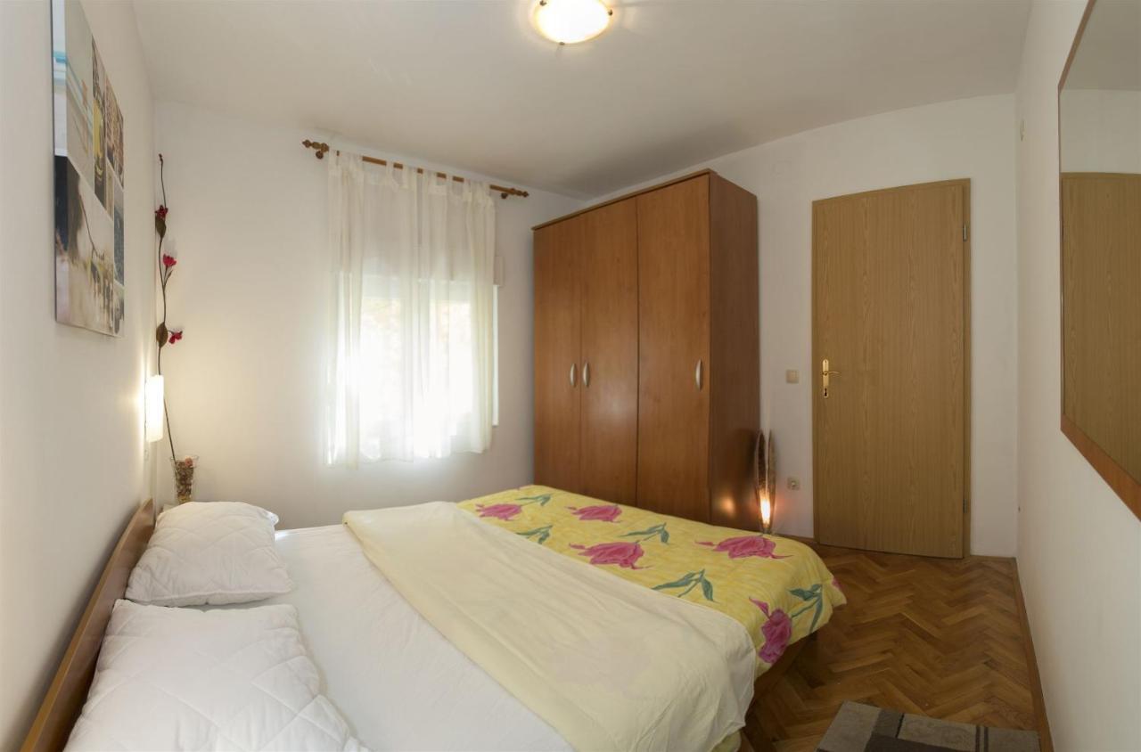 Apartments Gudelj Trogir Exterior foto